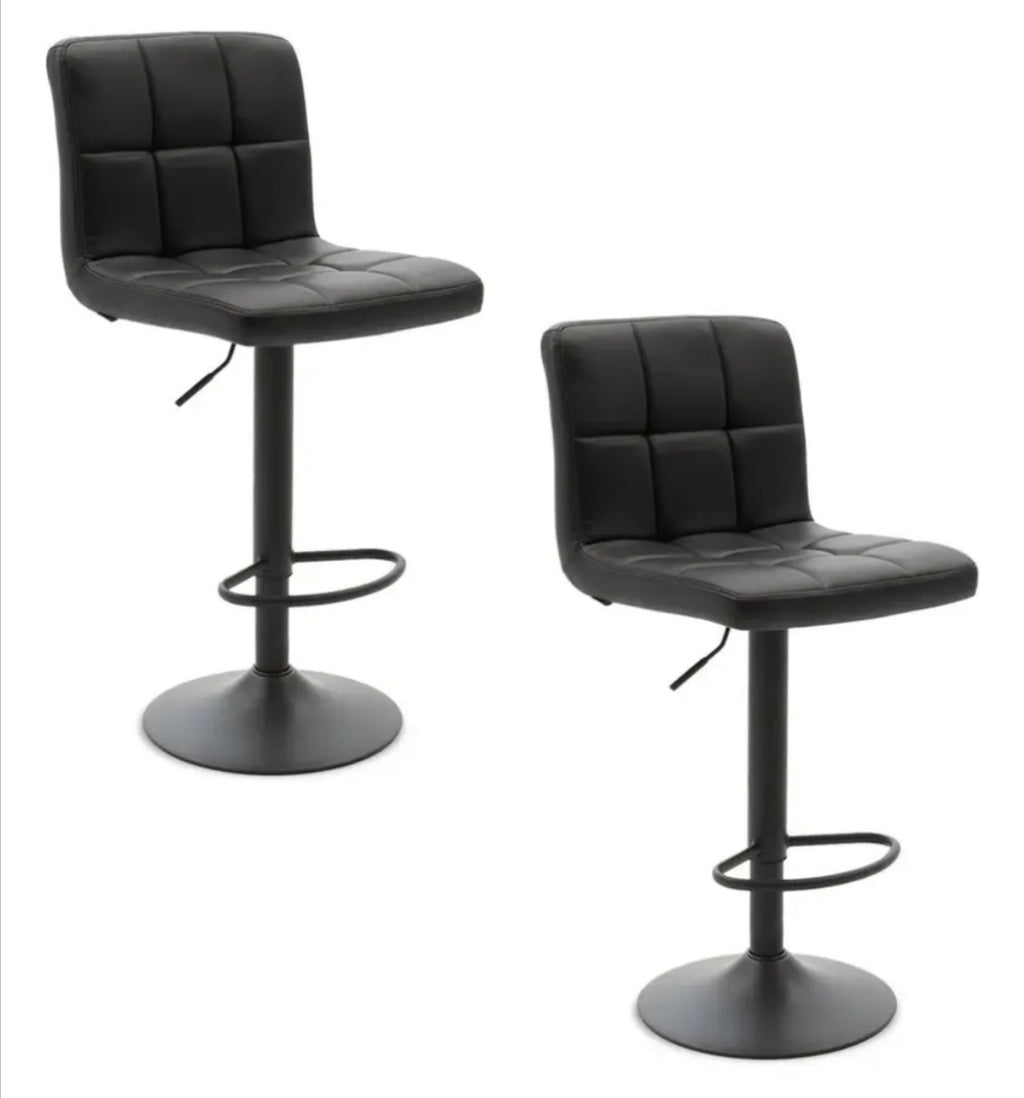 Pack Sillas Bar  Milan Taburete Ecocuero color Negro/Negro
